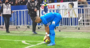 B费：没有C罗反而球队更好？那我们葡萄牙全队球员都有责任（B费回应无C罗更强之说：若真如此，葡萄牙全队都要承担责任）