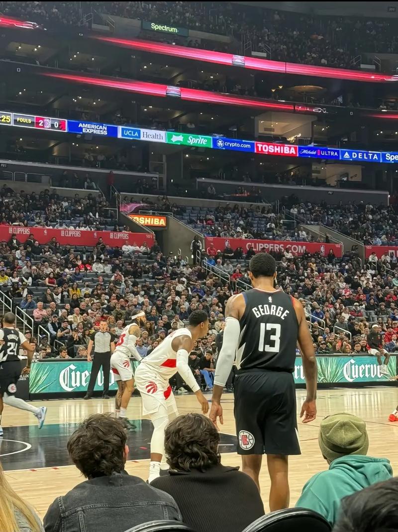 NBA：凯尔特人主场大胜奇才（NBA：绿军主场狂胜奇才）