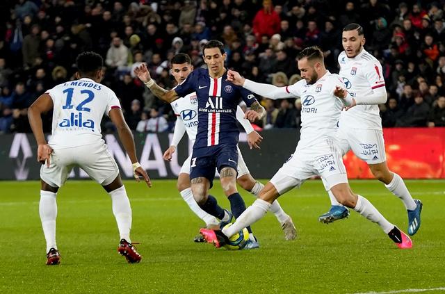 欧协联积分榜：斯特拉斯堡领跑，水晶宫距前8仅1分（欧协联排名：斯特拉斯堡暂居第一，水晶宫距前八仅差一分）