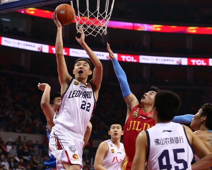 没开始就结束？奥西利奥：冬窗操作复杂，现有阵容已足够完整（未开先终？奥西利奥：冬窗运作复杂，现阵容已足够齐整）