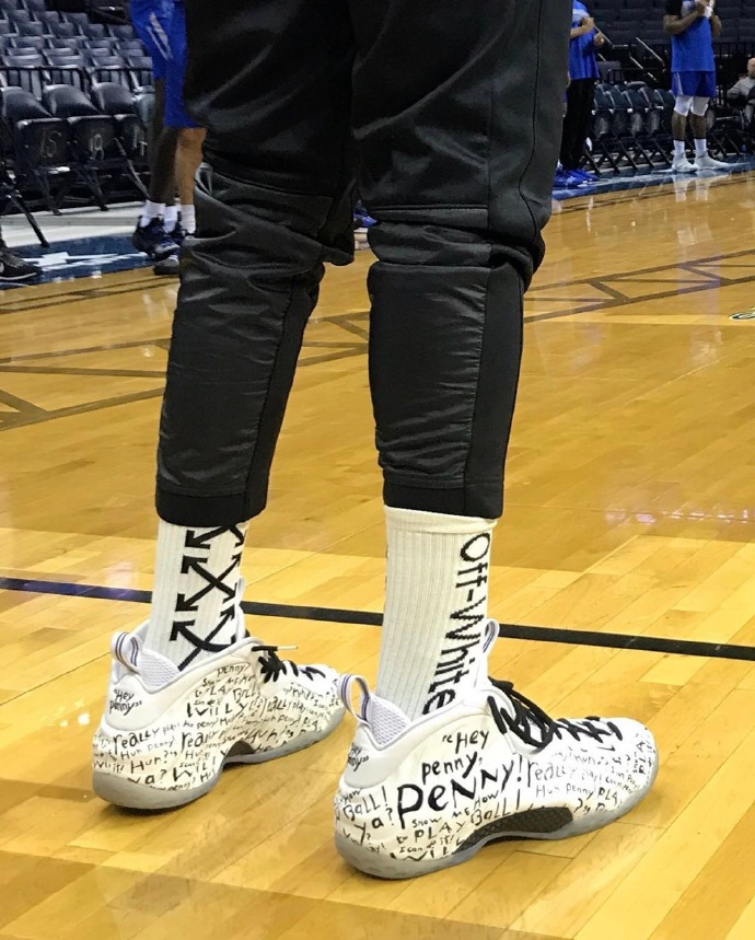 NBA战报：克尼佩尔21分7助，黄蜂111-86大胜猛龙（NBA简讯：克尼佩尔21分7助攻，黄蜂111-86轻取猛龙）