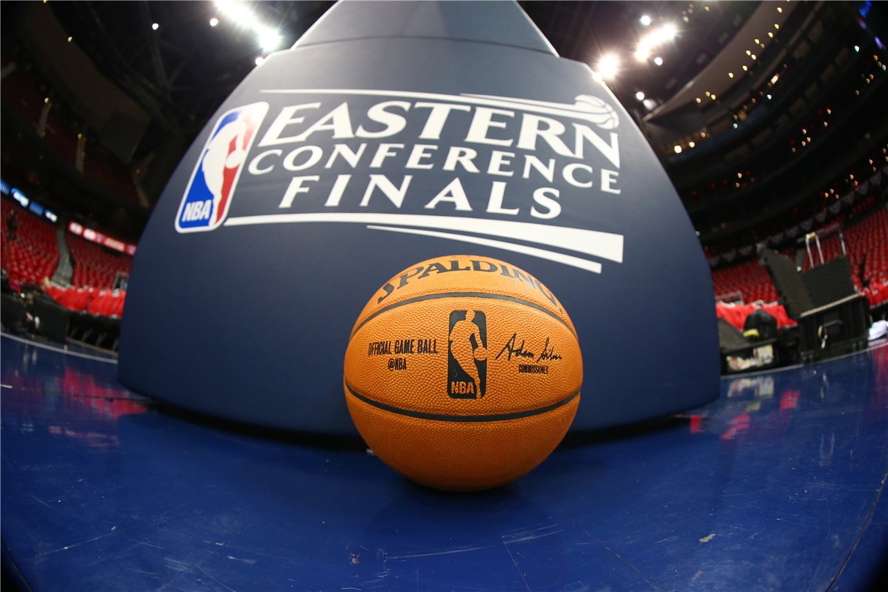 热议世界杯分组：观众组才是死亡之组；德荷法可看性不错（世界杯分组引热议：真正的死亡之组是观众组，德荷法看点十足）