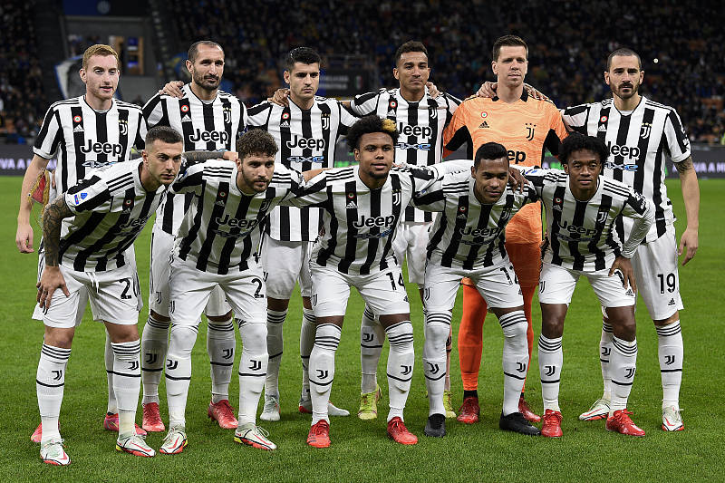 中超球队阵容分析：武汉三镇近期变化,（武汉三镇阵容变动一览：中超近况解析）